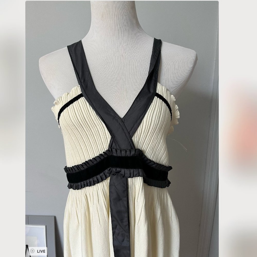 Dolce Cabo size large white and black soft cotton dress
